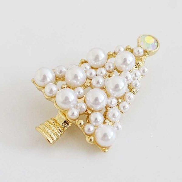 Simple Diamond Pearl Brooch