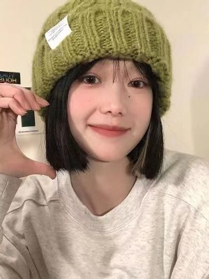 Autumn and Winter Fashion Blogger-Recommended Dual-Tone Knit Woolen Hat