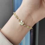 Gold versatile petal bracelet