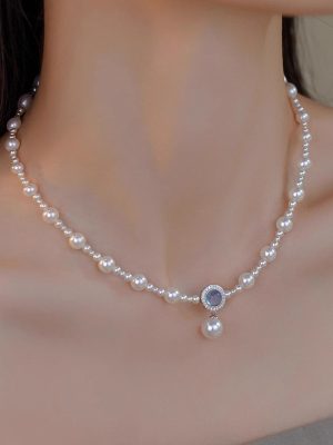 Diamond Pearl Leaf Necklace