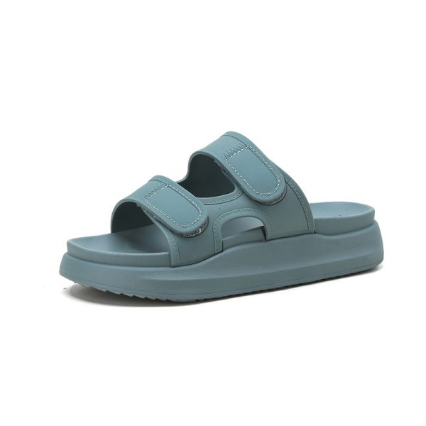 Velcro casual shoes