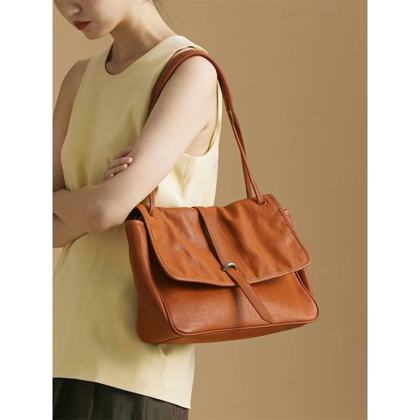 Classic relief fashion bag 21*16*8cm