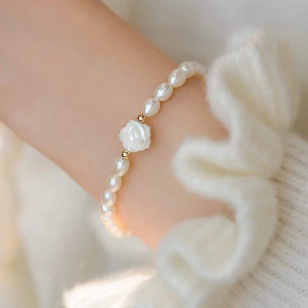 Camellia Pearl Bracelet