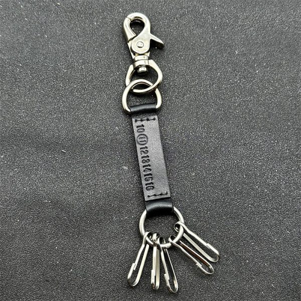 Classic exquisite pendant keychain