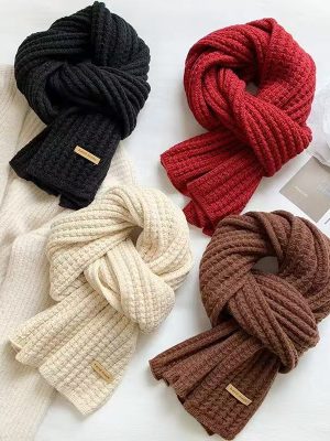 Classic double-sided jacquard scarf